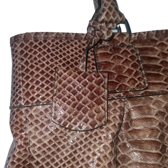 New Worthington faux snake/crocodile scale bag - Picture 4 of 10